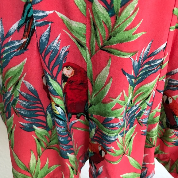 SALE!  TROPICAL Birds Print Flowy Resort SHORTS Small - Picture 6 of 7